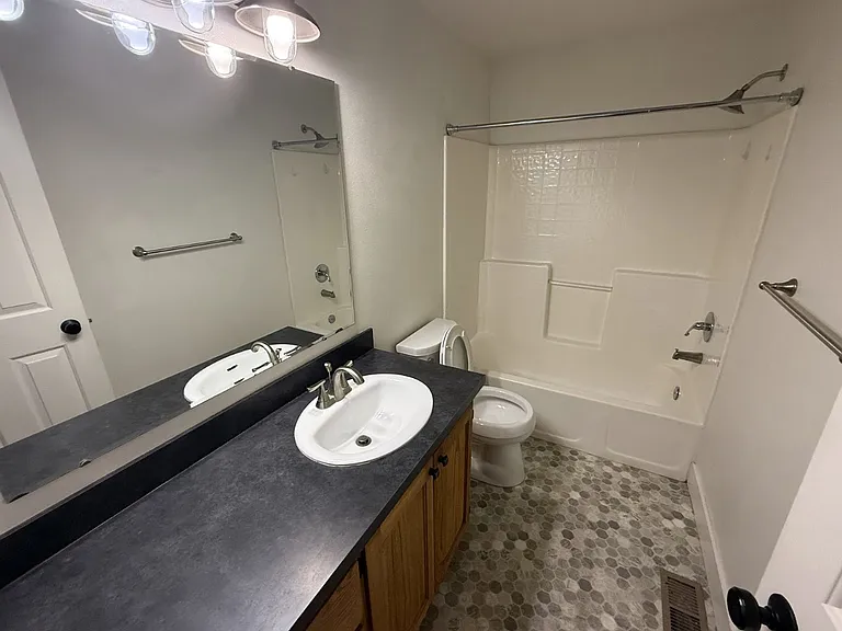 5644 S Daffodil Pl — Photo 32