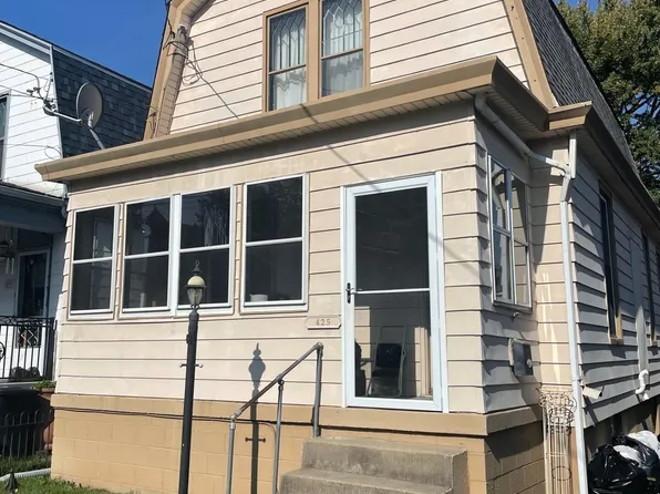 425 6th Ave, Dayton, KY 41074