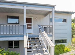 854 Twin Pines Cir APT 7, Ashland, OR 97520