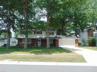 524 Whitman Blvd, Elyria, OH 44035