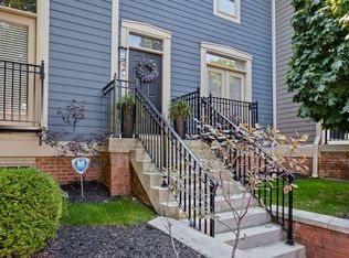 537 E New York St, Indianapolis, IN
