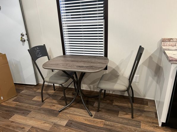 400 Pitch Landing Rd #1