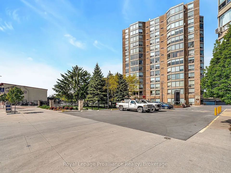 344 Front St #506