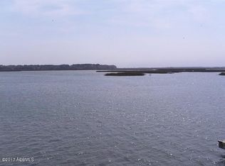 3 Islands Cir, Beaufort, SC 29902