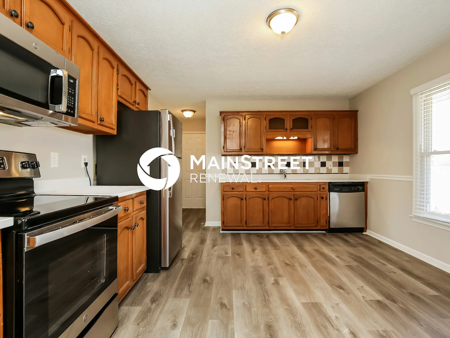532 Laurel Ln — Photo 4