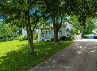 152 Confederation St, Halton Hills, ON L7G4S8