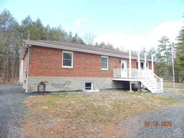 134 Staco Road, Hannacroix, NY 12087