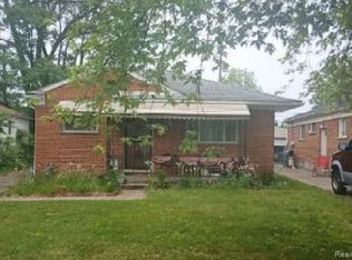 19930 Gaylord, Redford, MI 48240