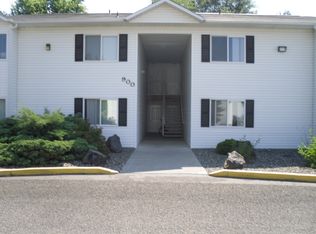 900 N Almon St APT 4, Moscow, ID 83843