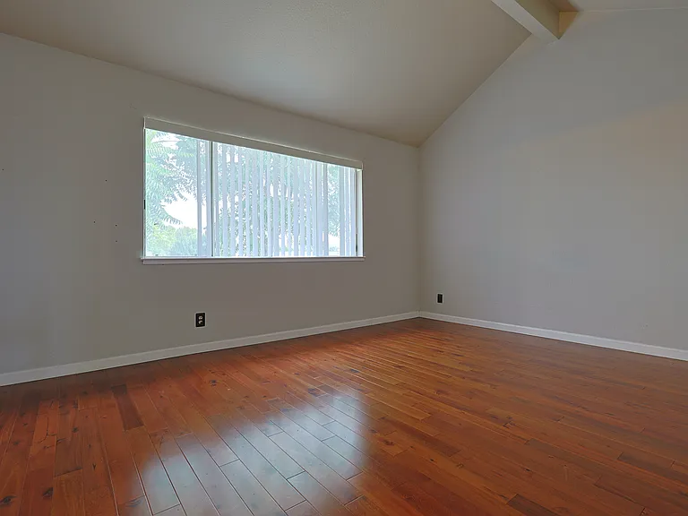 4456 Bush Cir — Photo 18
