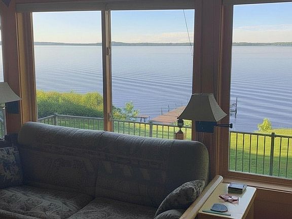 3rd image of 2426 Birch Point Rd