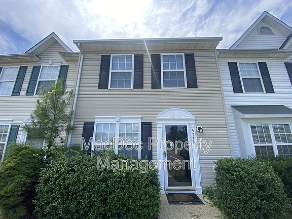 3rd image of 9740 W Midland Way