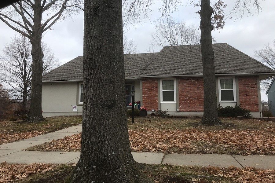 1st image of 8609 N Overland Dr