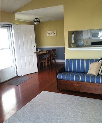 2nd image of 111 37th St APT 3W