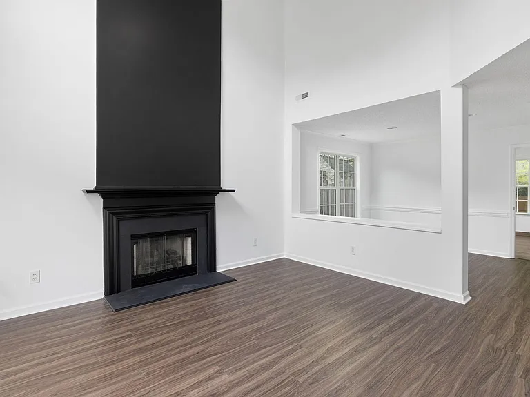 6905 Dawnalia Ct — Photo 8