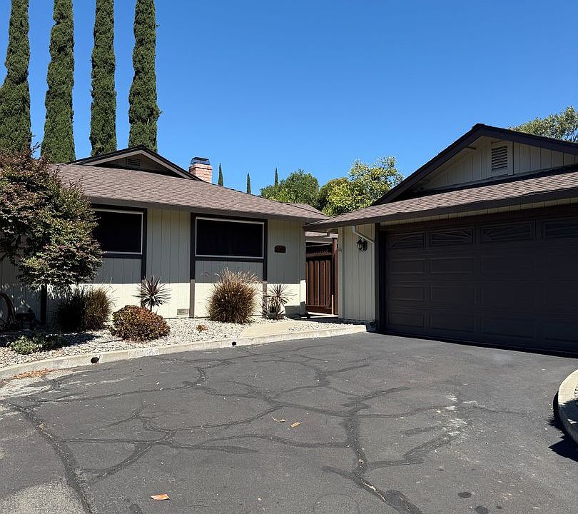 1st image of 5447 Anselmo Ct