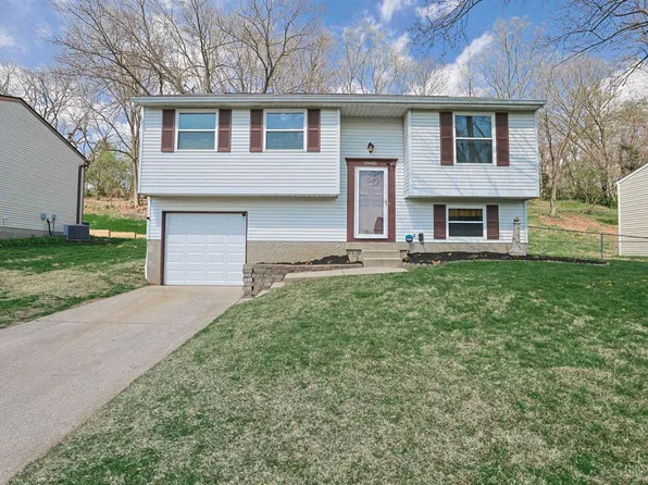 10600 Windingway Dr, Harrison, OH 45030