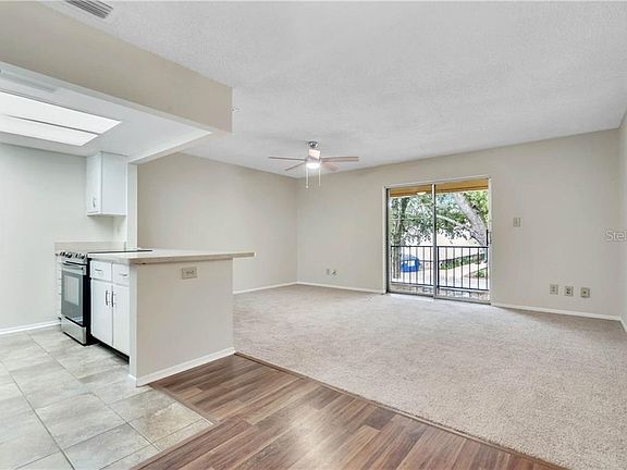 2nd image of 120 Lewfield Cir #120