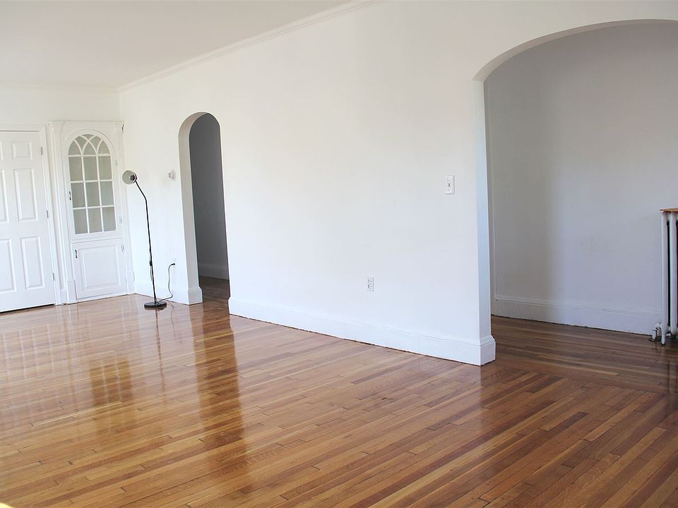 Great Room / Living room side