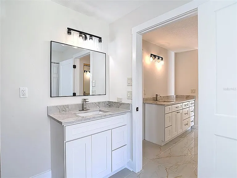 4072 Belmoor Dr — Photo 39