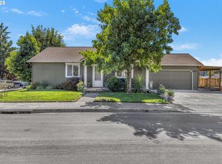 1580 S 60th St, Springfield, OR 97478