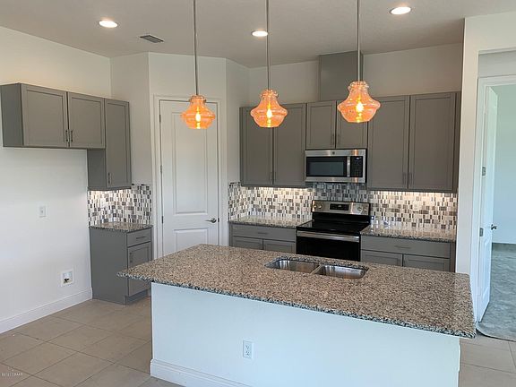 2nd image of 6271 Woodhaven Village Dr