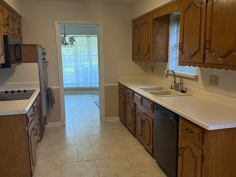 11125 Cactus Ln — Photo 10