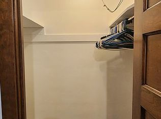 4712 W 8th St, Duluth, MN 55807