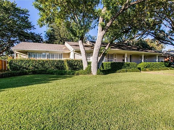 2nd image of 3525 Coral Gables Dr