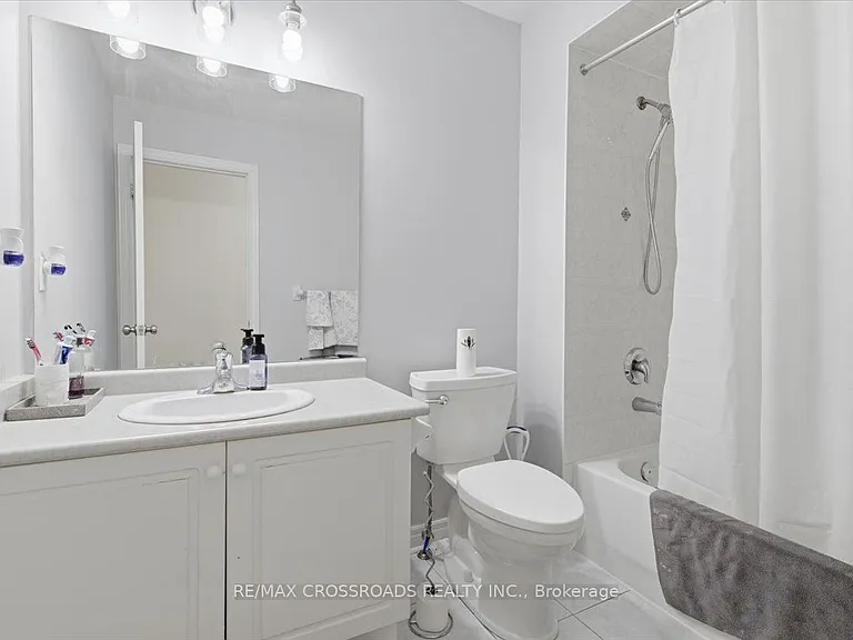8 Culver Ln — Photo 21