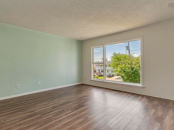 4th image of 104 Arklow Dr