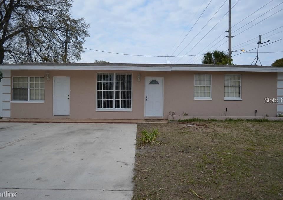 2nd image of 4401R W Idlewild Ave