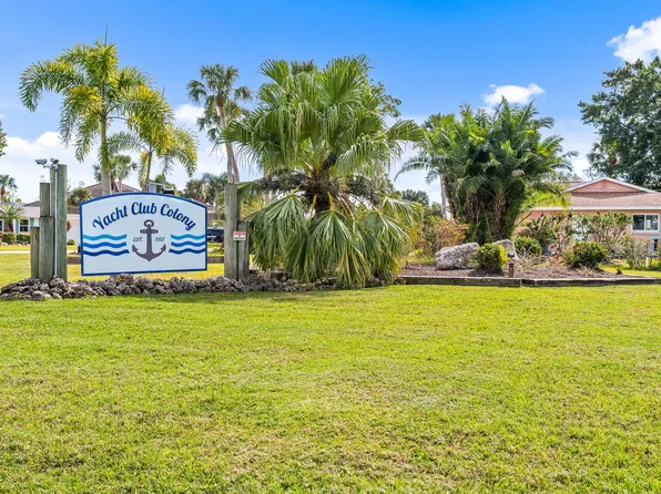 1729 Cascade Way, North Fort Myers, FL 33917
