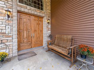 827 Galey Blvd, Beaver, PA 15009