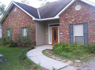 71211 Sanders St, Abita Springs, LA 70420