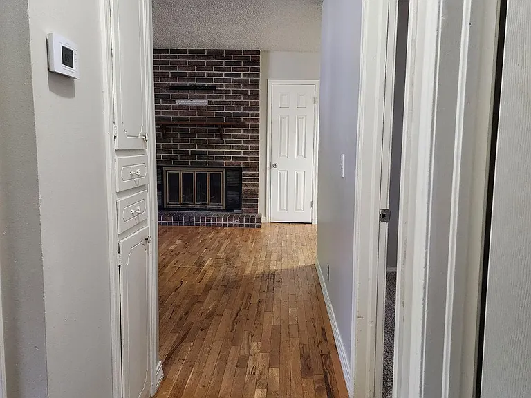 5631 S 85th East Ave — Photo 4