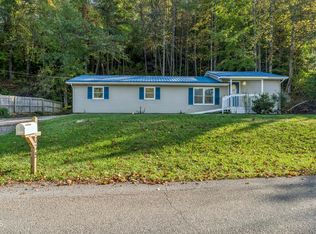 375 Jenkins Hollow Rd, Elizabethton, TN 37643