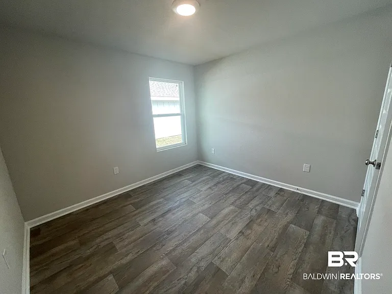 213 Burnston Way — Photo 7