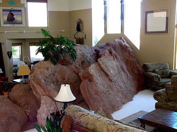 GREAT ROOM ROCK