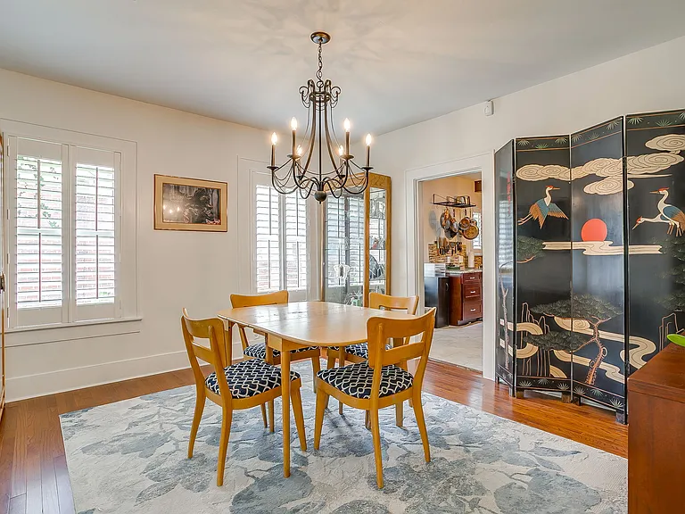 2200 W Magnolia Ave — Photo 11