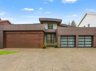 8901 Mackie St, Langley, BC V1M3T3