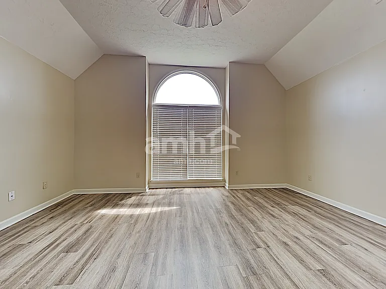 1507 Cider House Ln — Photo 10