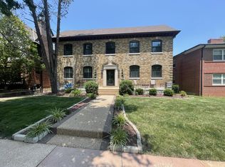 7365 Pershing Ave APT 2W, Saint Louis, MO 63130