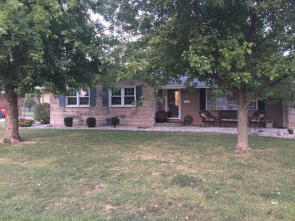2nd image of 9 Eastview Dr