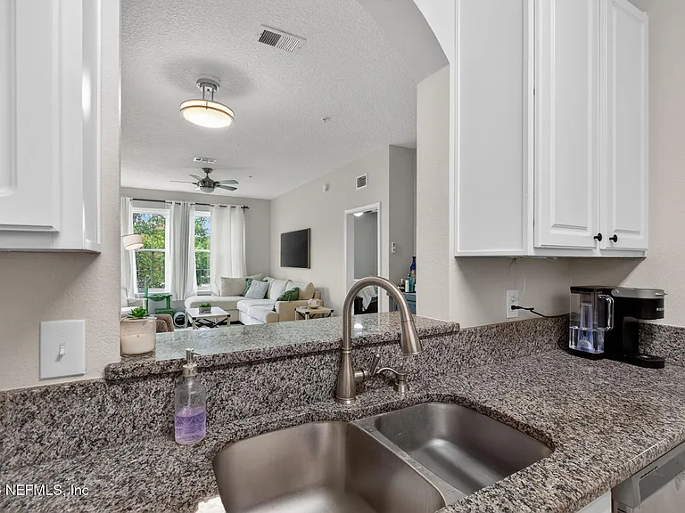 7801 Point Meadows Dr #1205 — Photo 7