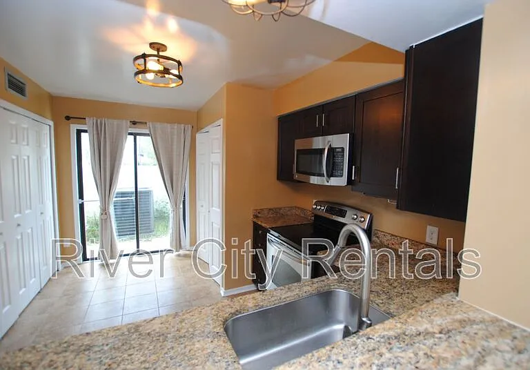7769 Point Vicente Ct — Photo 27