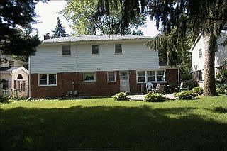 2nd image of 918 E Talbot St
