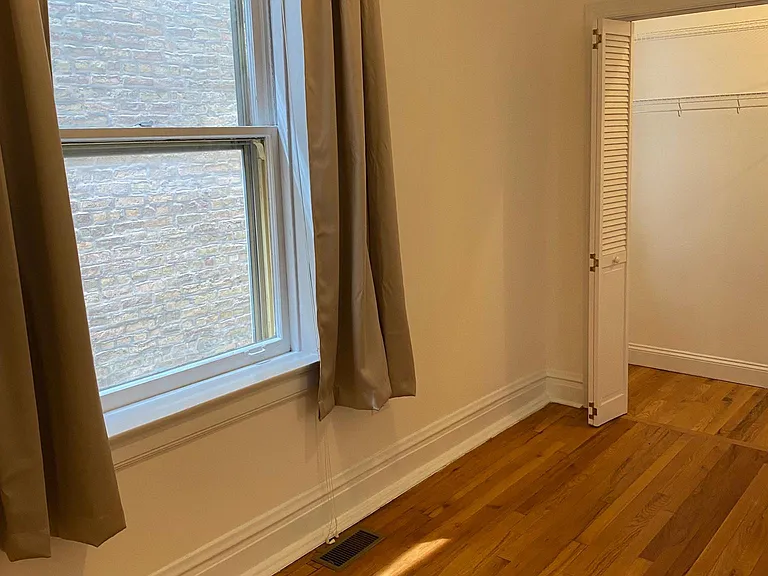 1827 W Evergreen Ave #2 — Photo 31