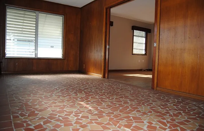 518 E Crawford St — Photo 6