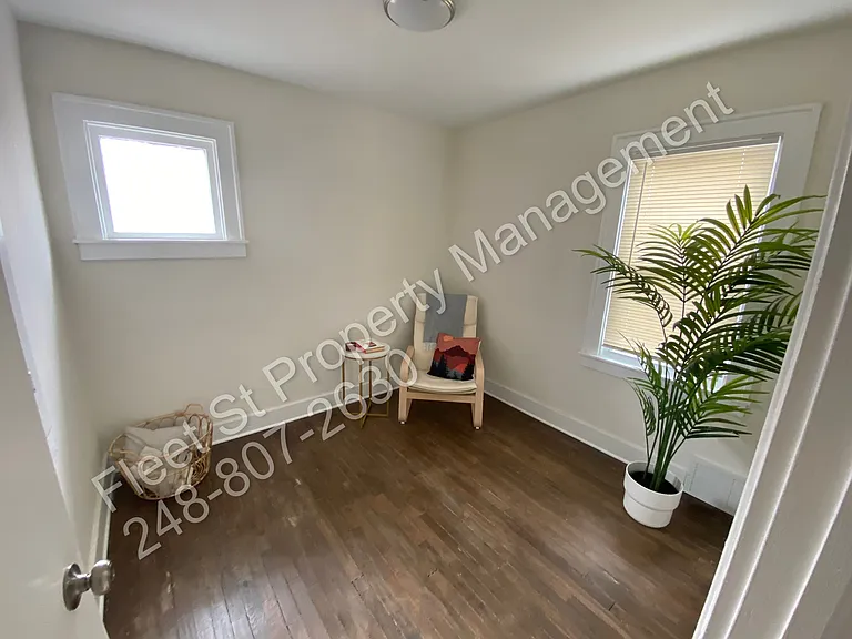8527 Leroy St — Photo 8